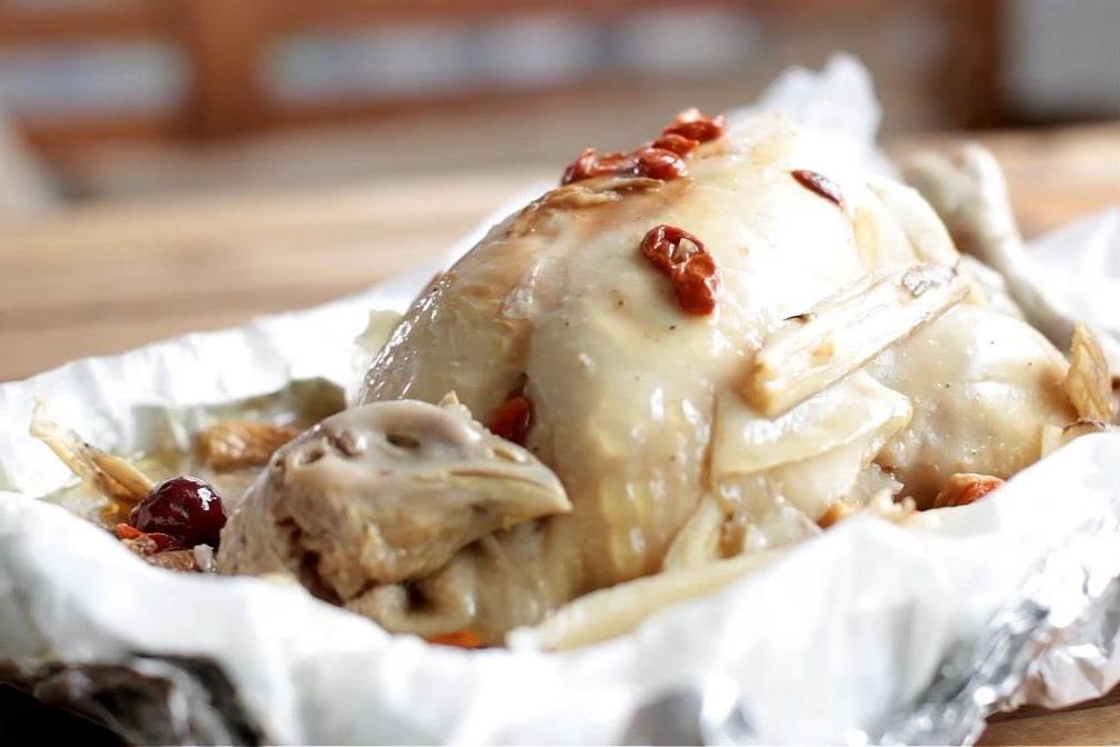 Tro tai lam ga ham thuoc bac tam bo cho gia dinh hinh anh