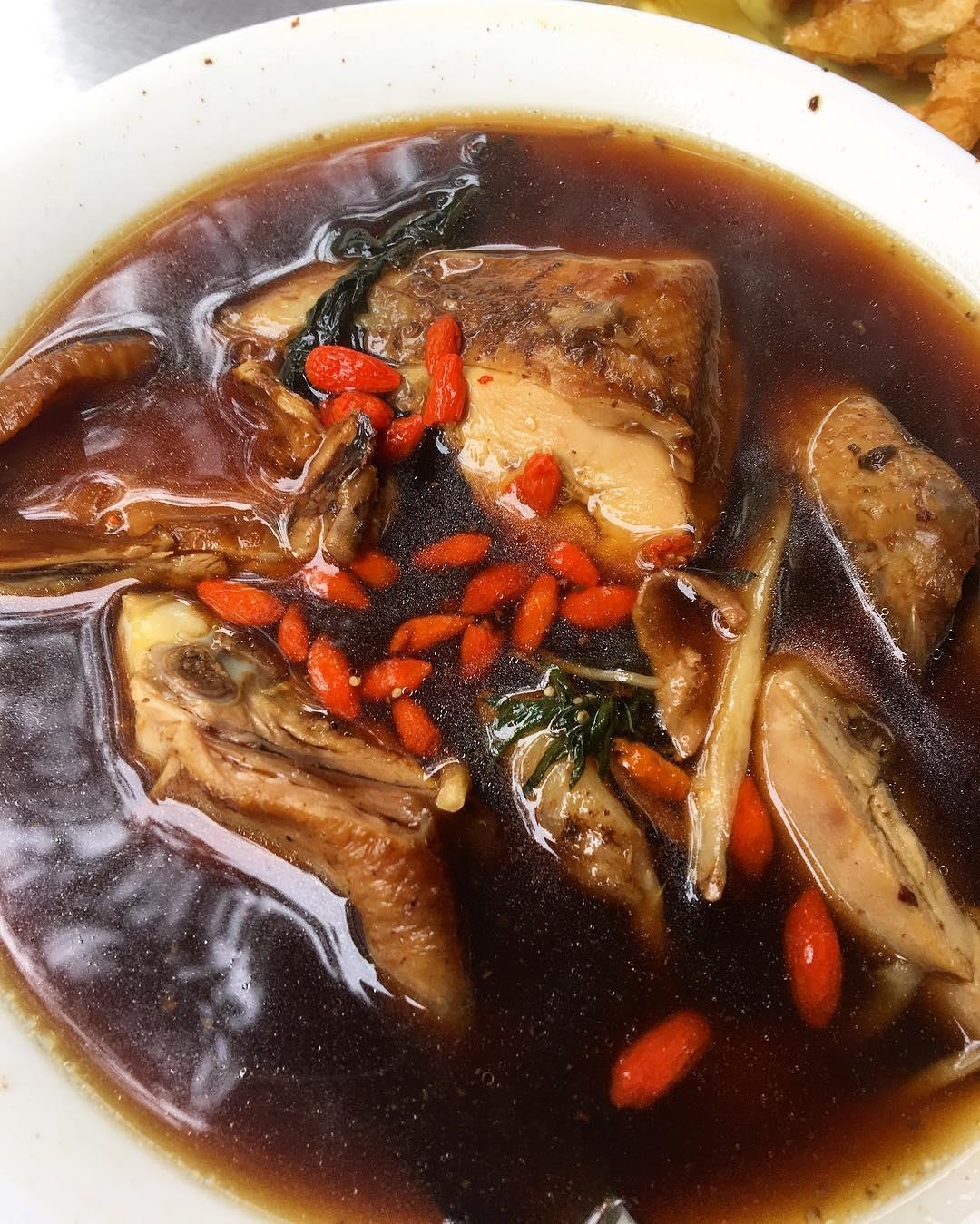 an gi o Tong Duy Tan anh 3