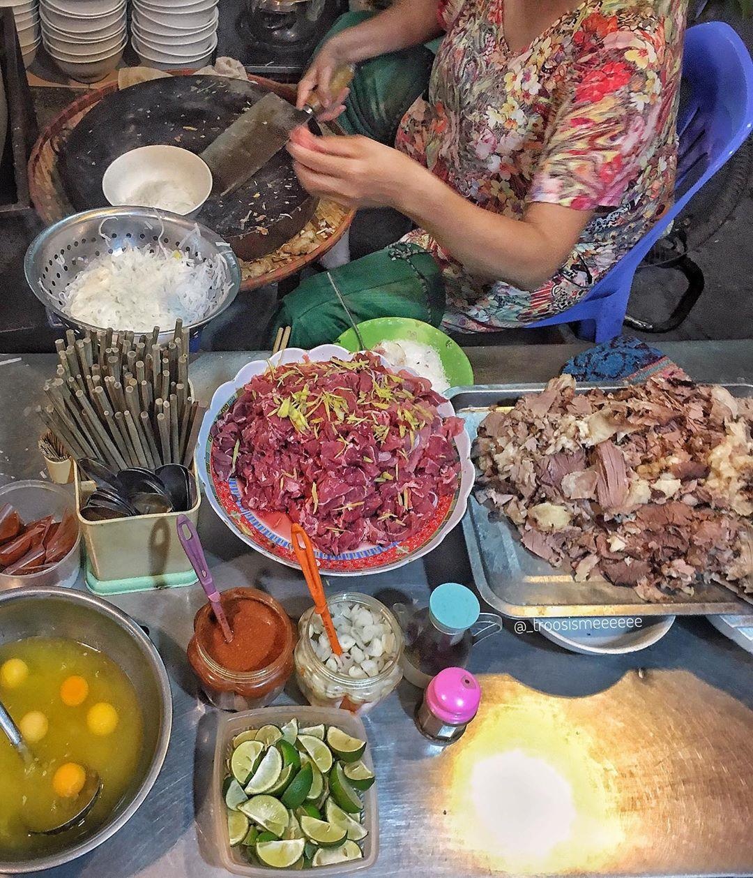 an gi o Tong Duy Tan anh 7