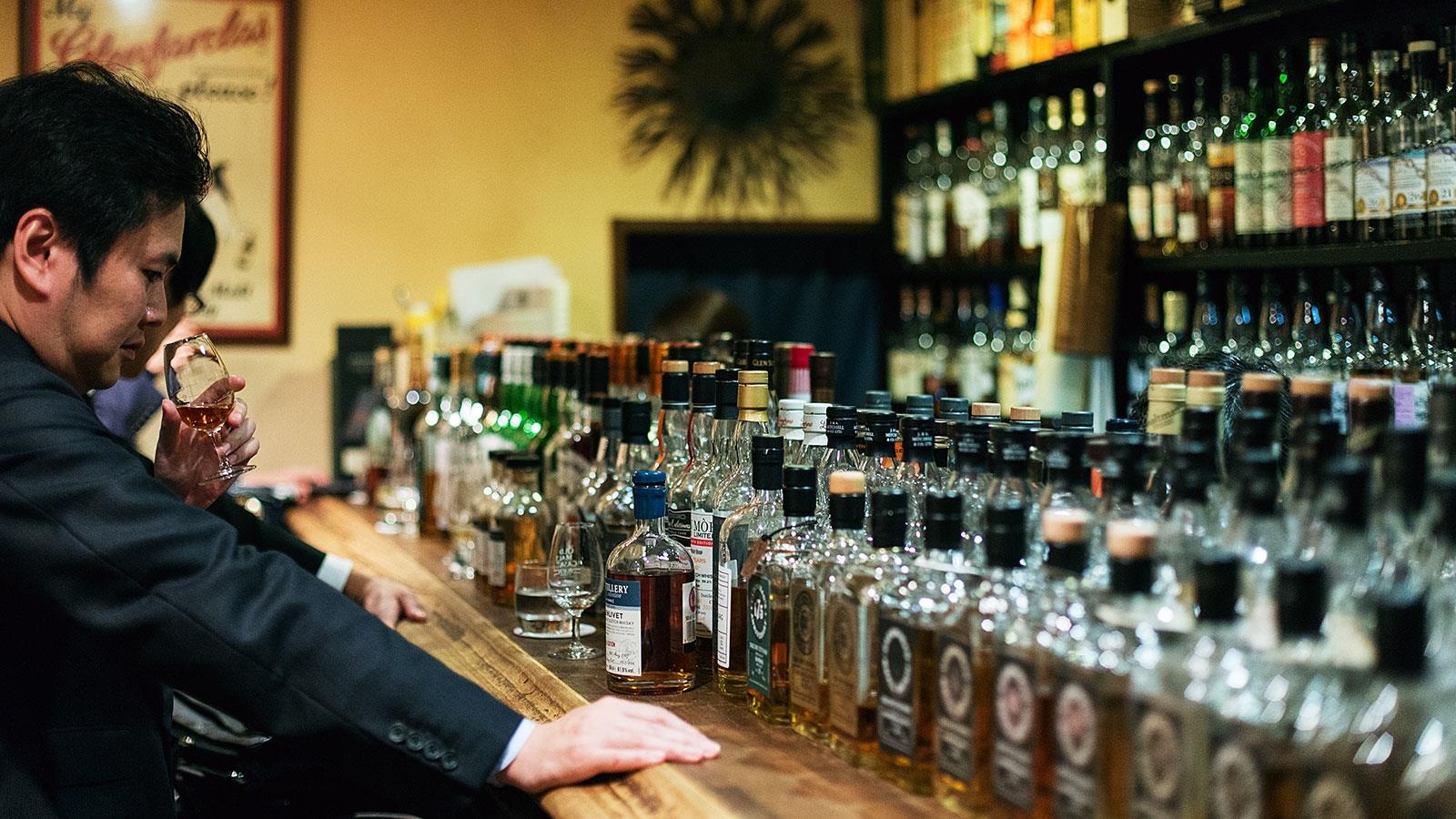 quan bar bi mat nhat the gioi anh 7