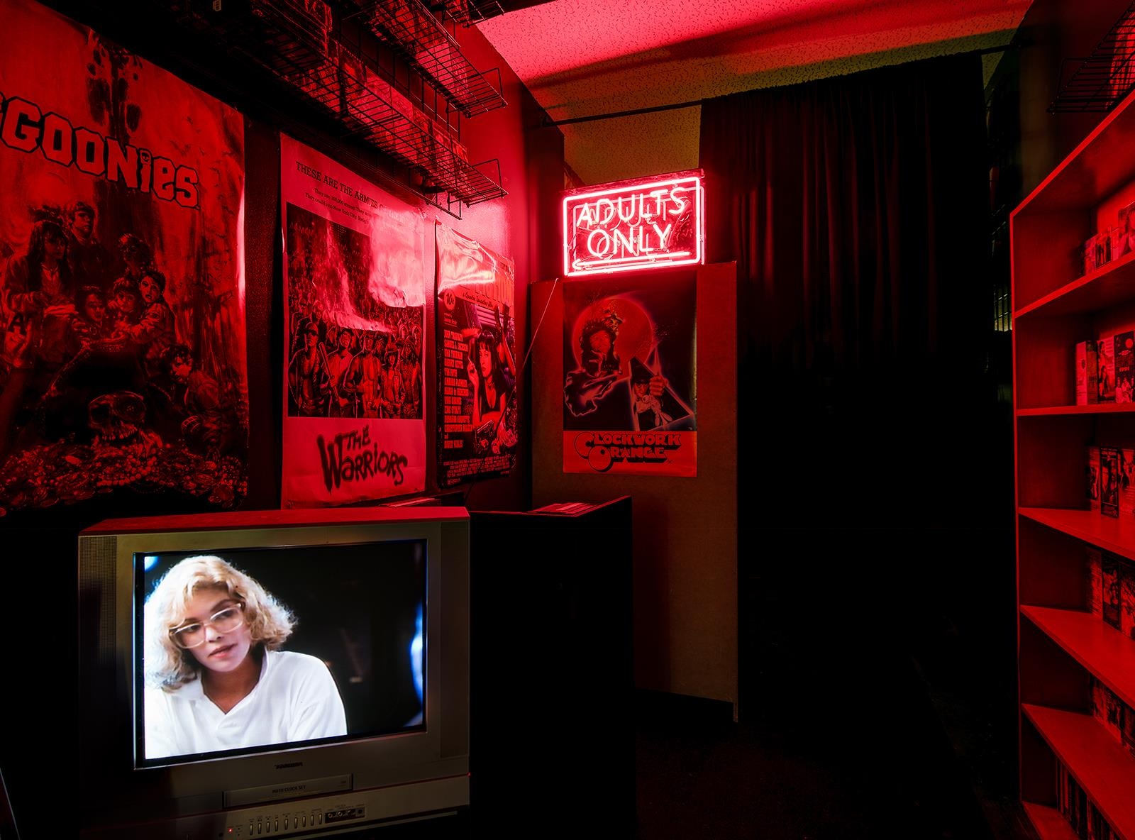 quan bar bi mat nhat the gioi anh 1