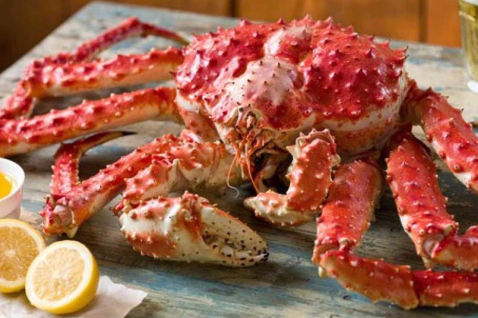 Dau bep chuyen nghiep so che, loc thit cua hoang de the nao? hinh anh