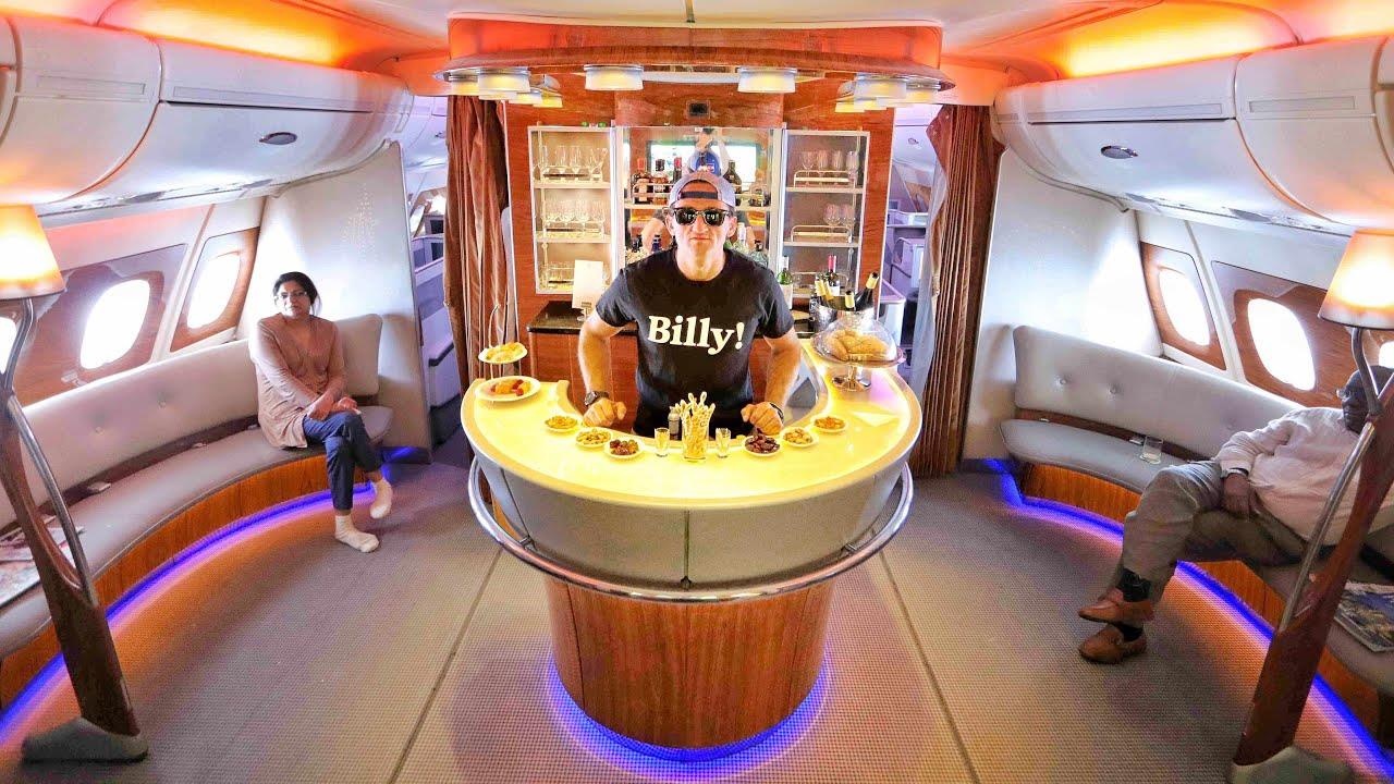 quay bar sang trong tren may bay anh 2