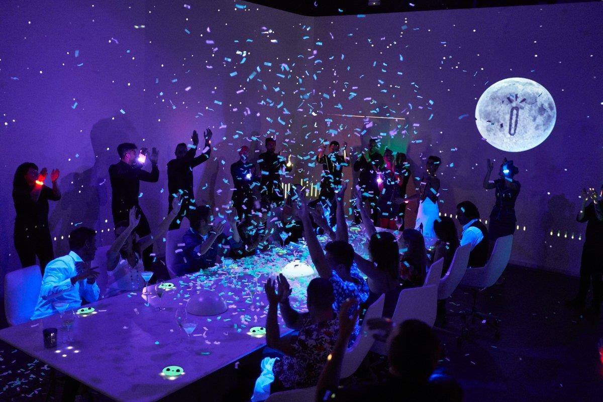 nha hang dem sang nhat the gioi anh 2