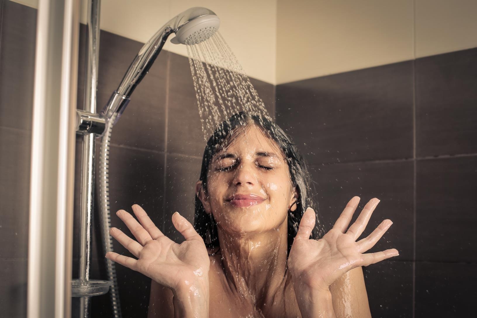 Dieu gi xay ra neu ban khong tam trong mot thang? hinh anh