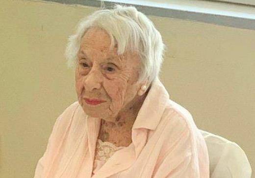 Khong ket hon, nguoi phu nu 107 tuoi he lo bi quyet song tho hinh anh