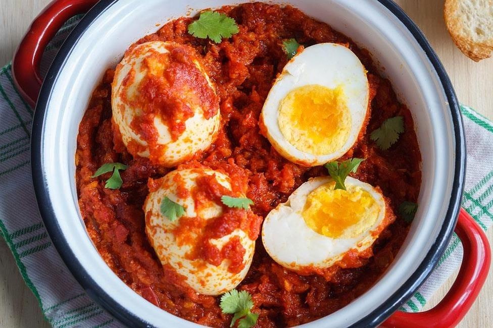 Trung tteokbokki cay xe moi la cua am thuc Han Quoc hinh anh