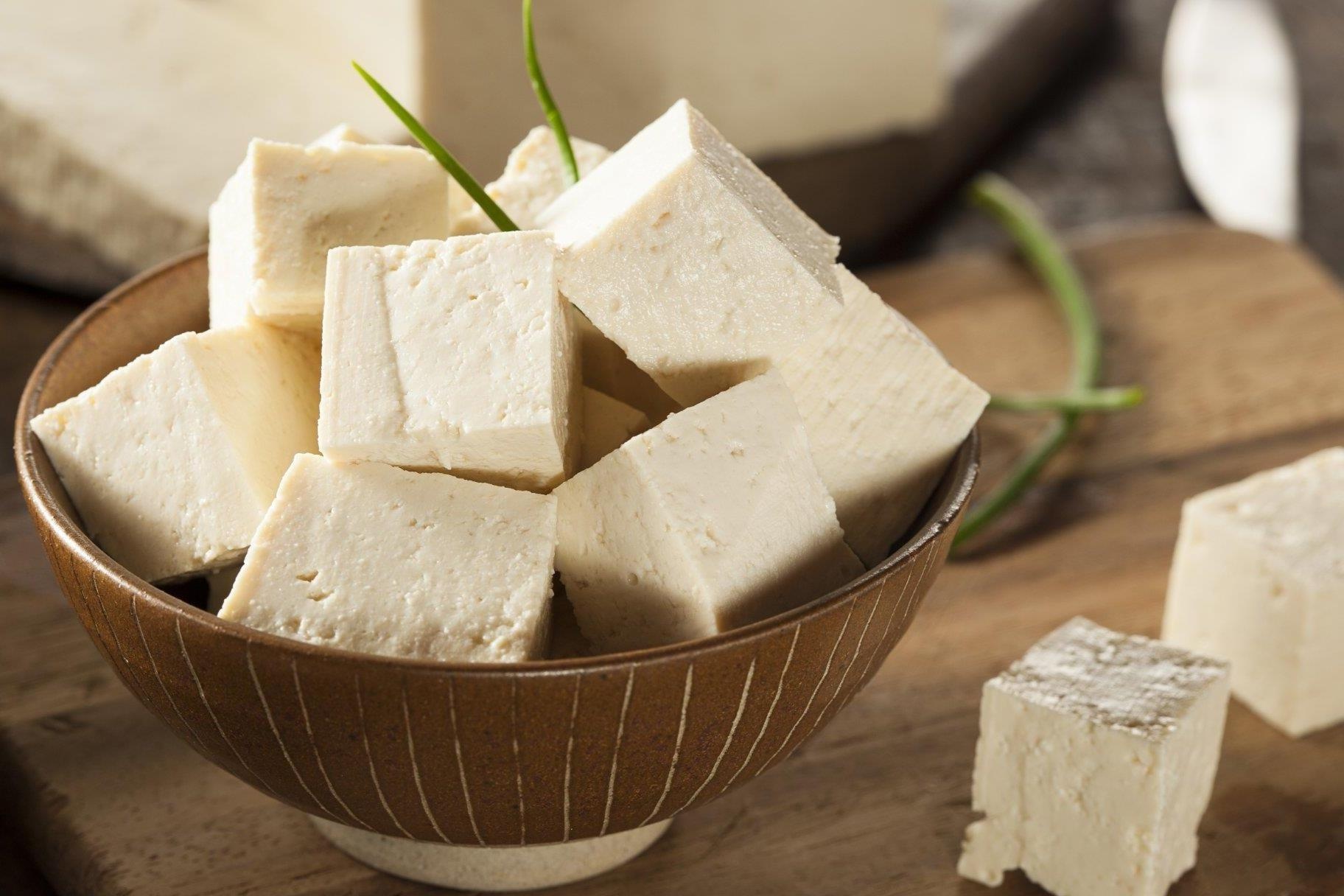 Chuan bi pho mai tuoi cho tre an dam the nao? hinh anh