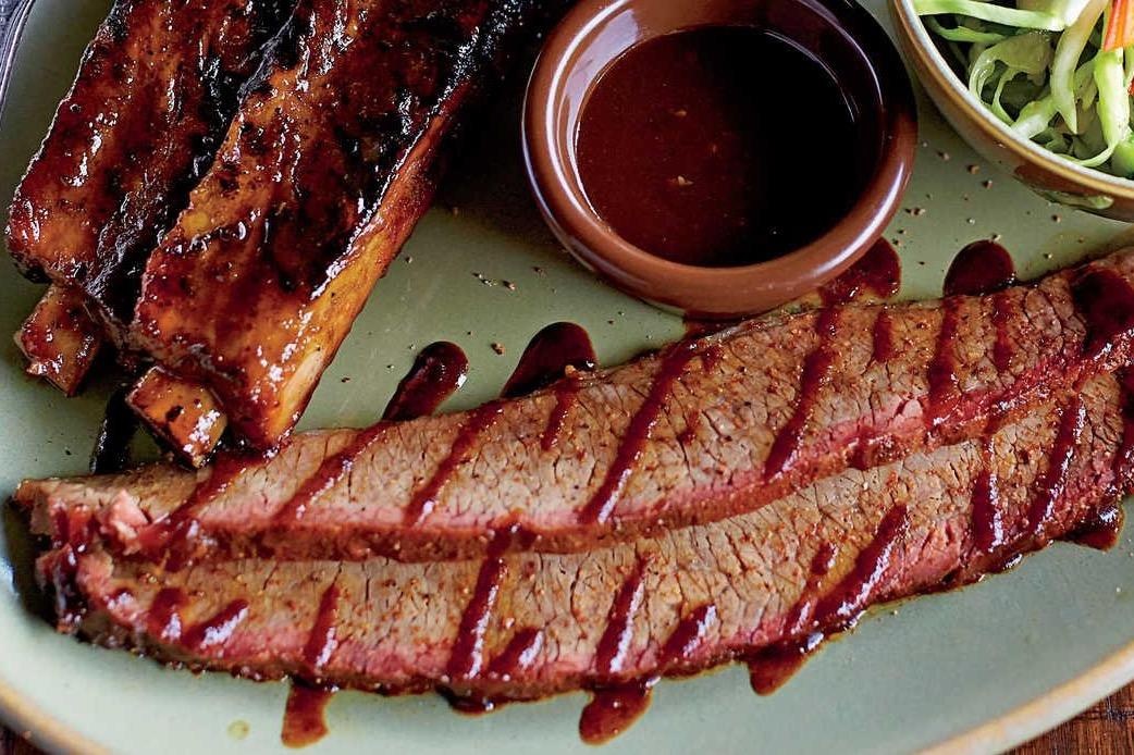 Quan thit BBQ nuong hon 39 nam tuoi ngon tru danh nuoc My hinh anh