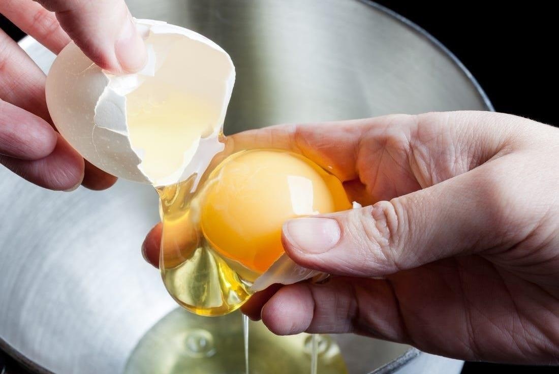 Cach nhan biet trung de qua lau hinh anh