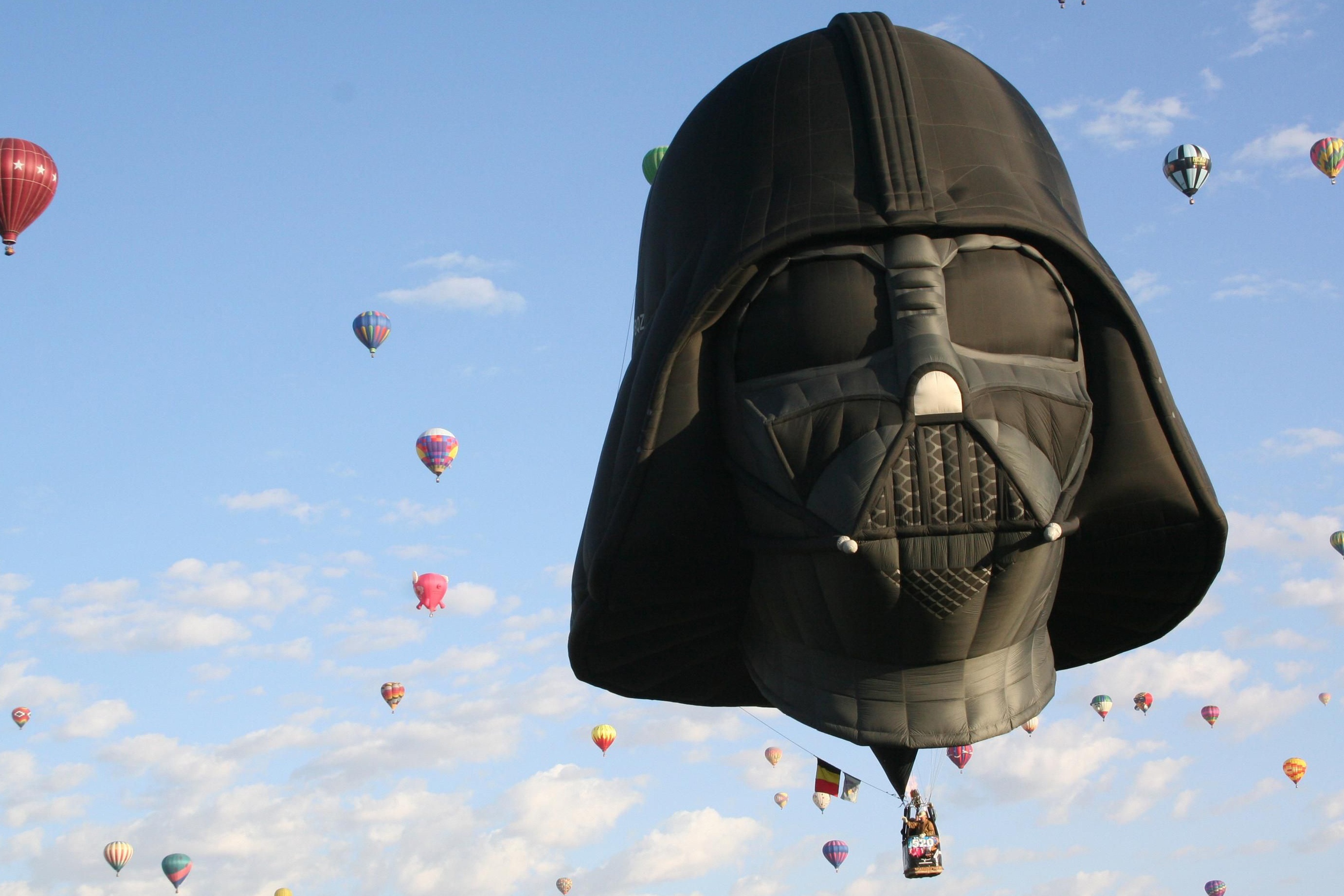 Nguoi dan ong viet nen lich su khinh khi cau hien dai hinh anh