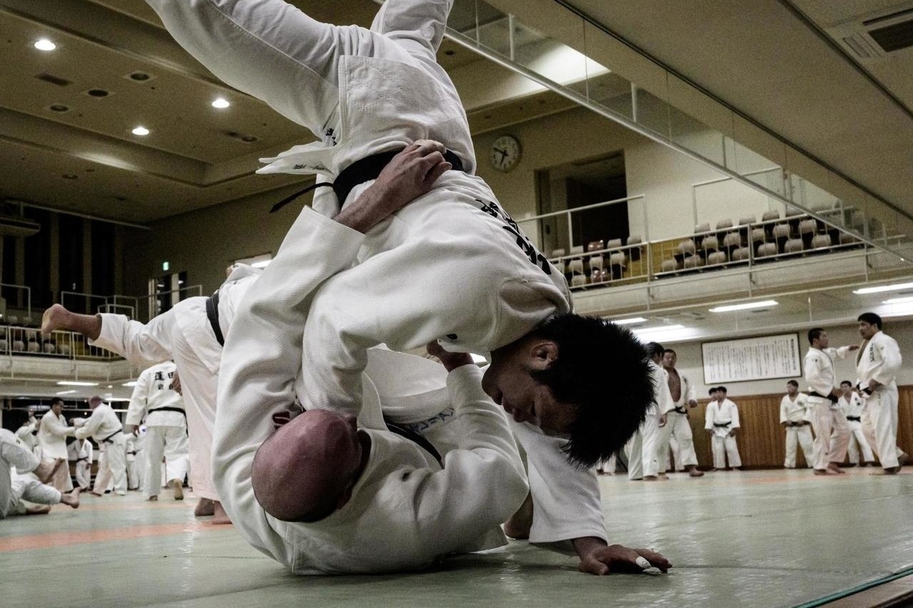 Vo su Nhat Ban 75 tuoi day Judo cho hon 100.000 nguoi hinh anh