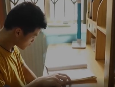 Duong den dai hoc cua nam sinh Trung Quoc bi bai nao hinh anh