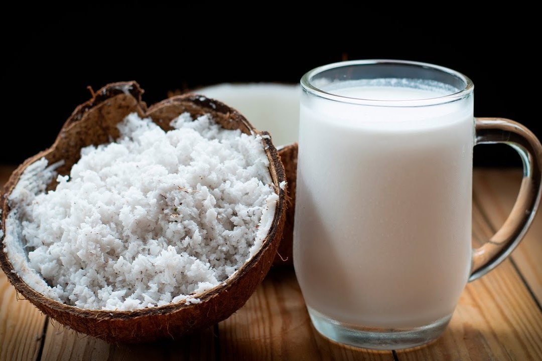 Loi ich bat ngo cua sua dua doi voi suc khoe hinh anh