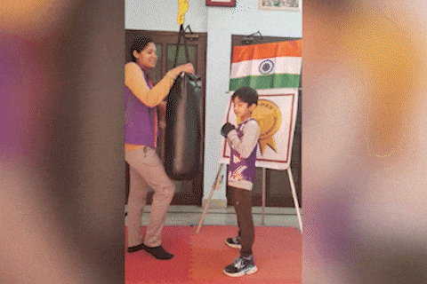 Cau be An Do thuc hien 571 cu dam trong mot phut hinh anh