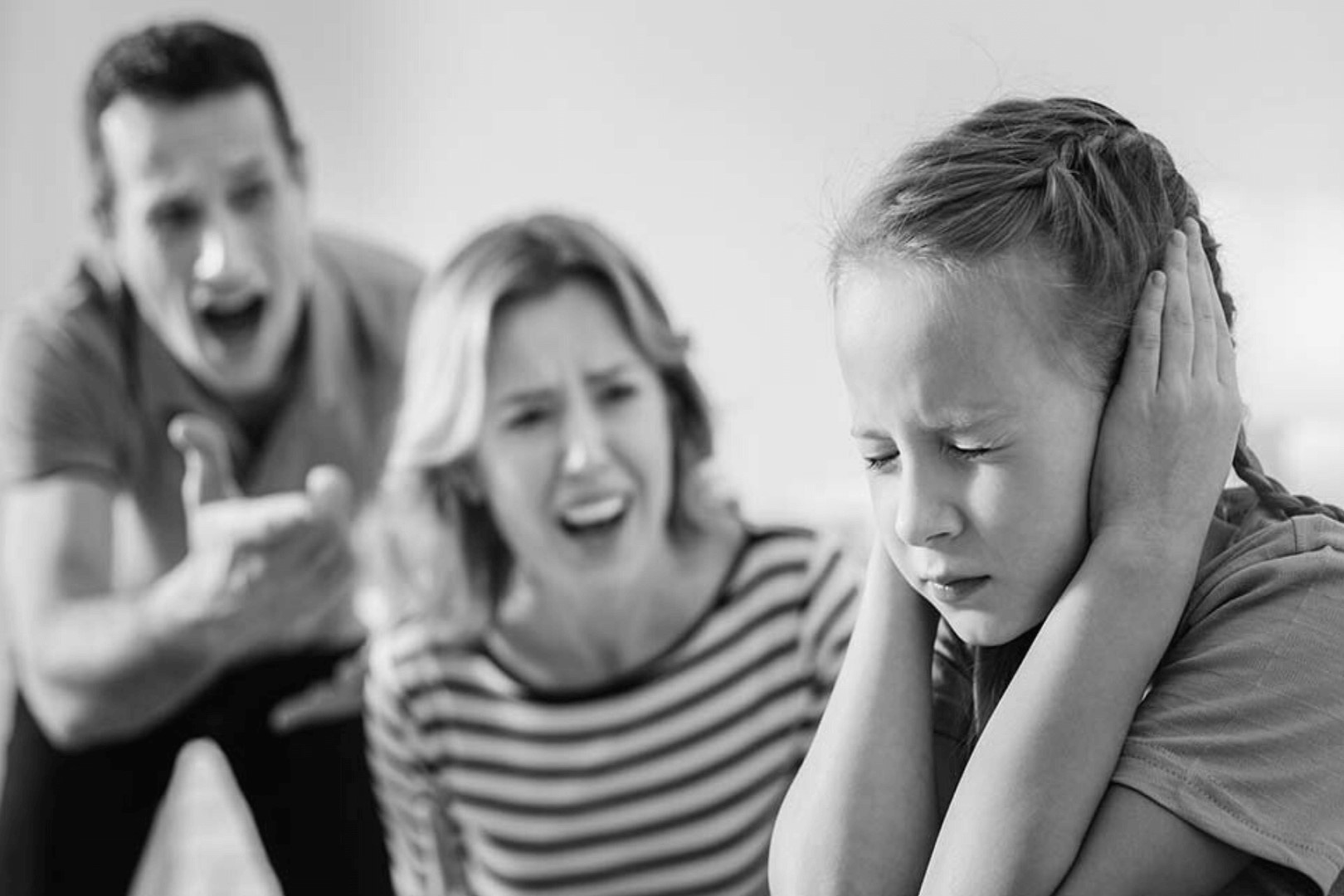 3 kieu tre lon len tu gia dinh 'doc hai ' hinh anh