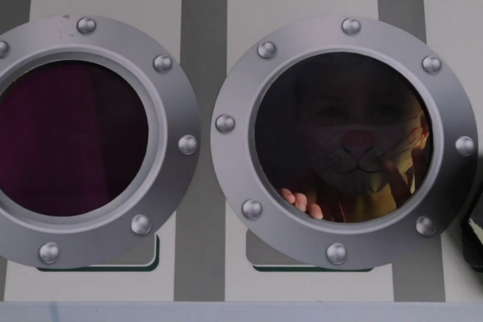 Truong mam non o Colombia khu khuan cho tre trong 'tau vu tru' hinh anh