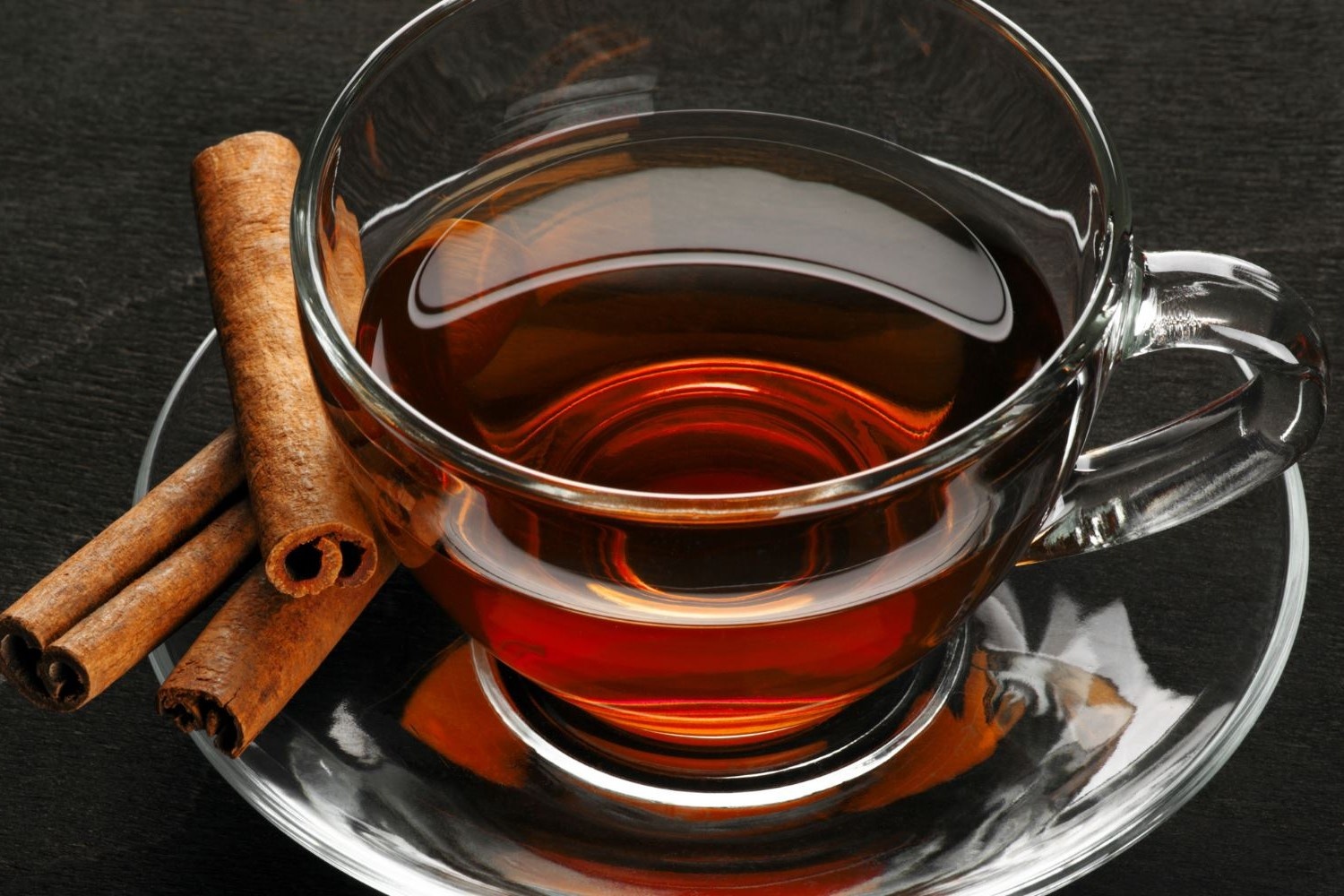 Loi ich suc khoe khi uong nuoc que moi ngay hinh anh