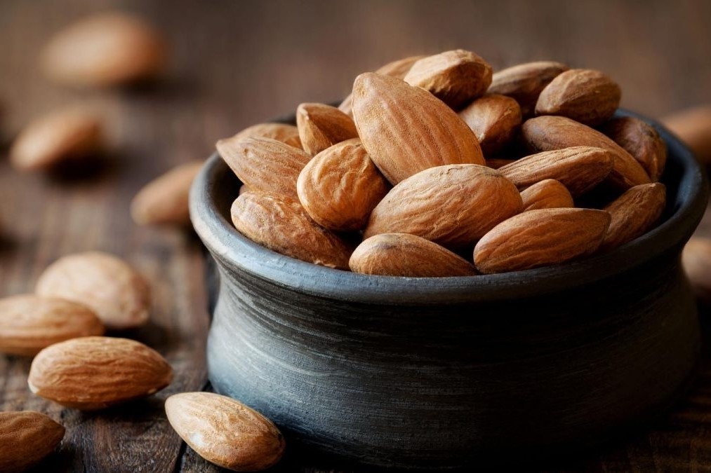 Vi sao nam gioi nen an hanh nhan? hinh anh