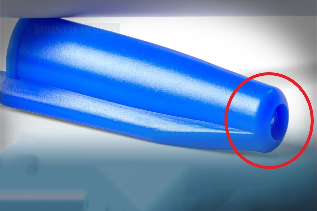 Lo nho tren nap but bi giup cuu song nhieu nguoi hinh anh