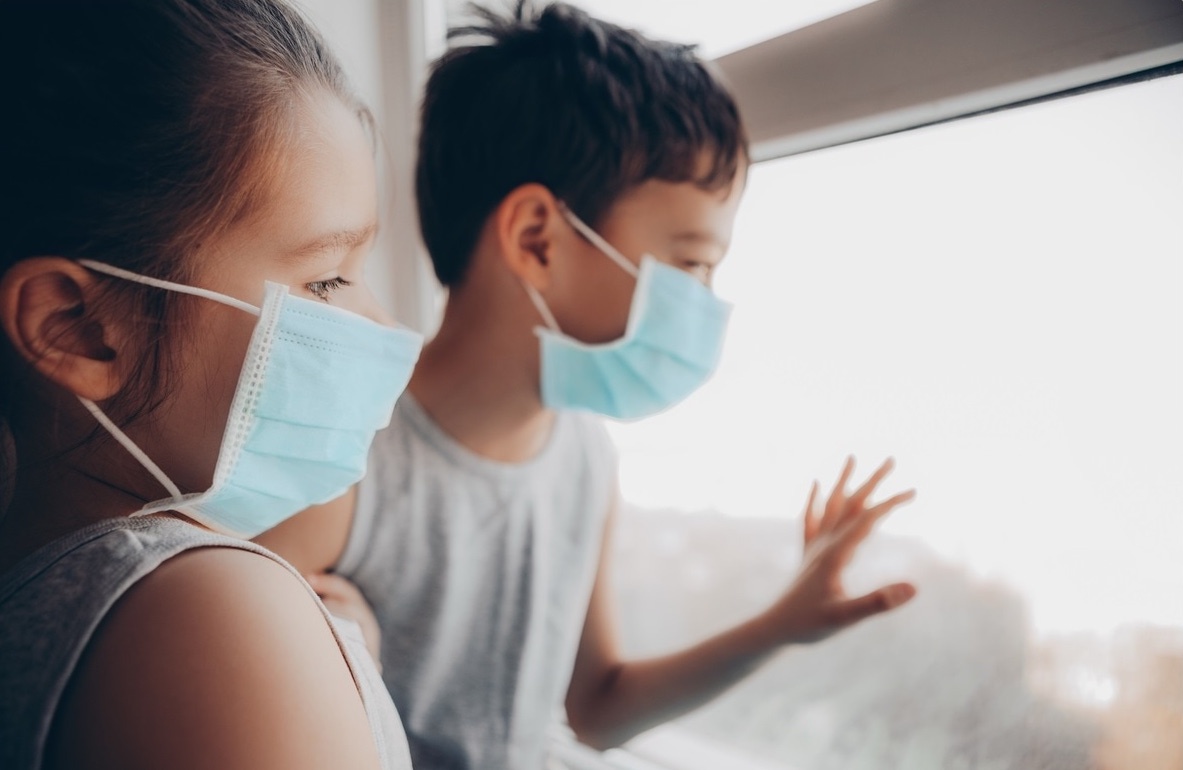 Meo vuot qua cam giac co don trong ngay gian cach hinh anh