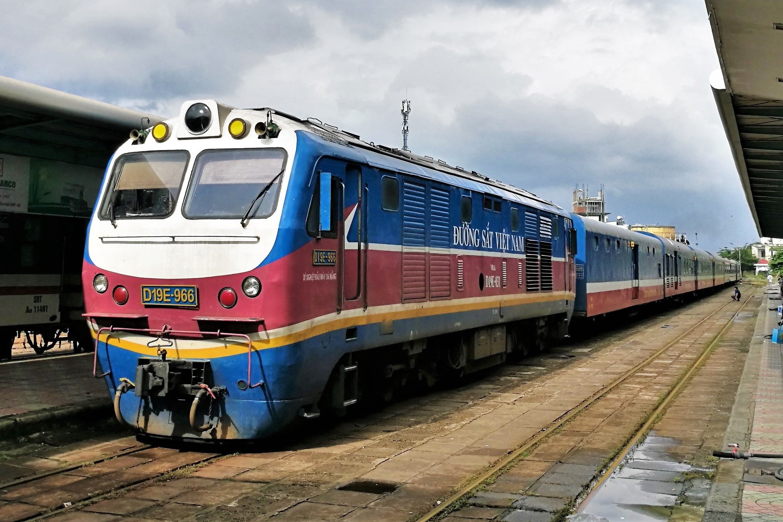 Ly giai y nghia cua tieng coi tau hoa hinh anh