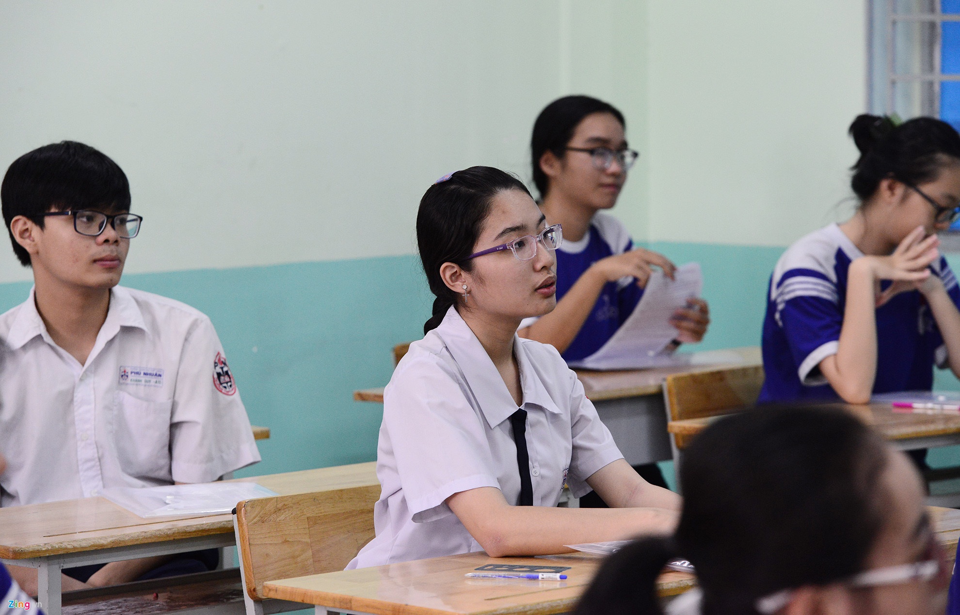 Dai hoc la anh cau vong hay con ac mong? hinh anh