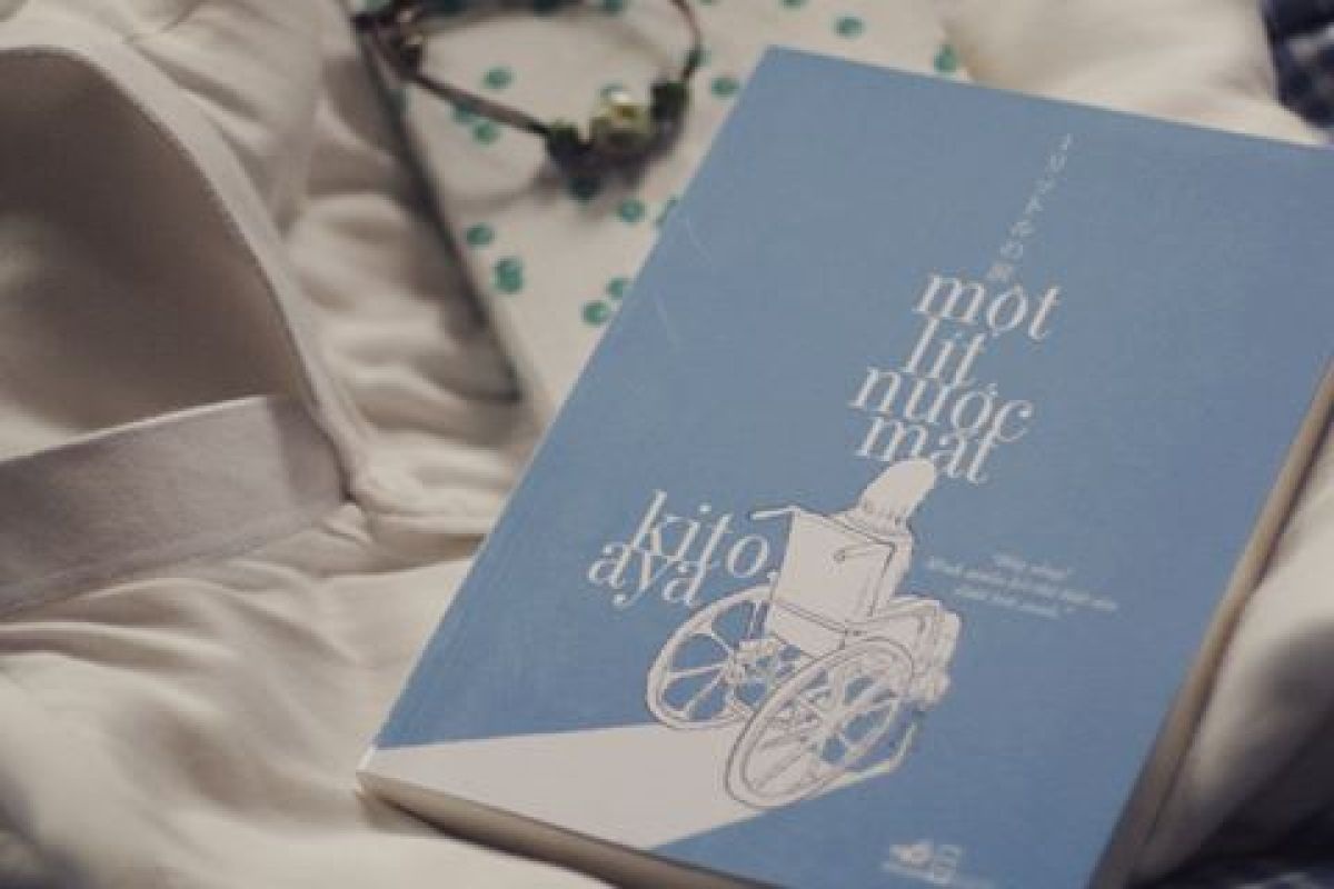 Sach truyen cam hung song cua nguoi da doi mat voi tu than anh 1