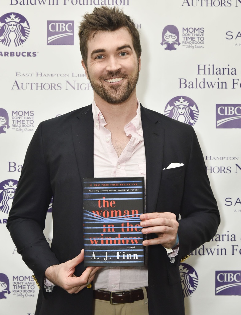 Tác giả ăn khách bị tố là 'kẻ dối trá' ảnh 2 Tac gia an khach bi to la 'ke doi tra' anh 2