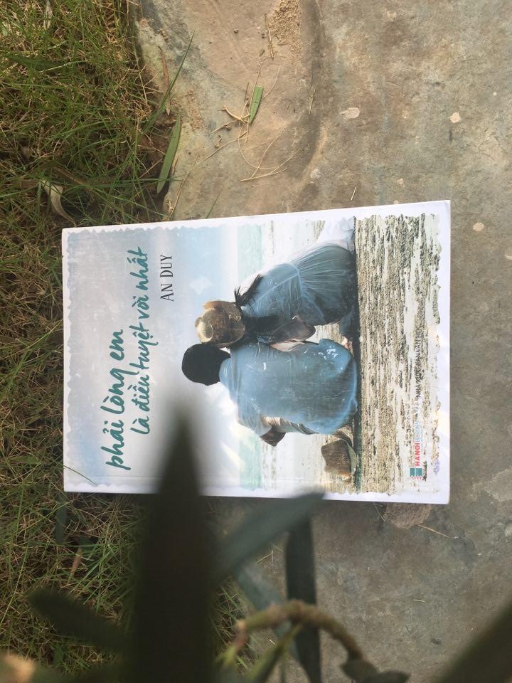 Bi mat phia sau su phan boi anh 1