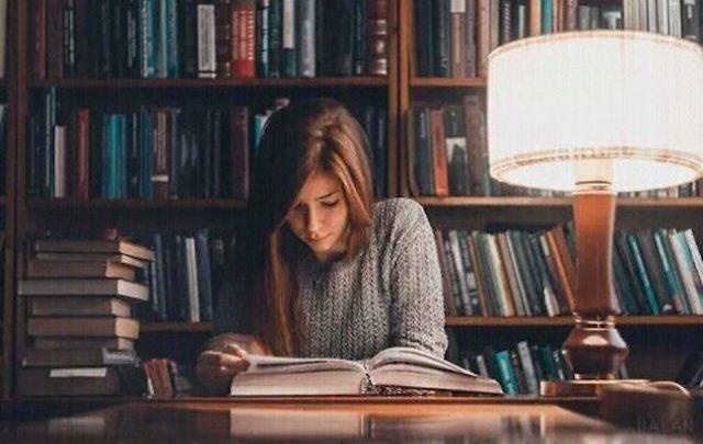 Tai sao nhung 'mot sach' luon thich doc sach giay truyen thong? hinh anh