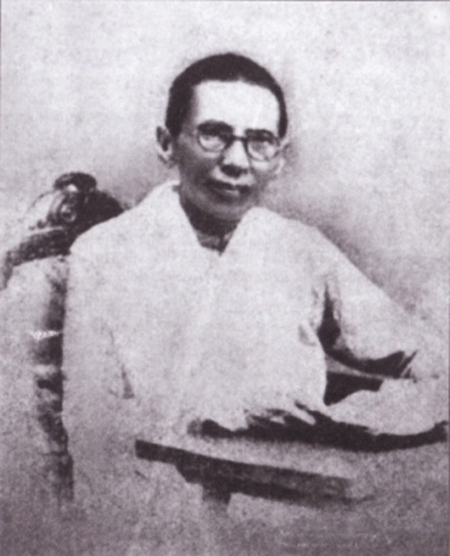 Chau gai vua Minh Mang va nhung tu tuong tien bo trong giao duc anh 1