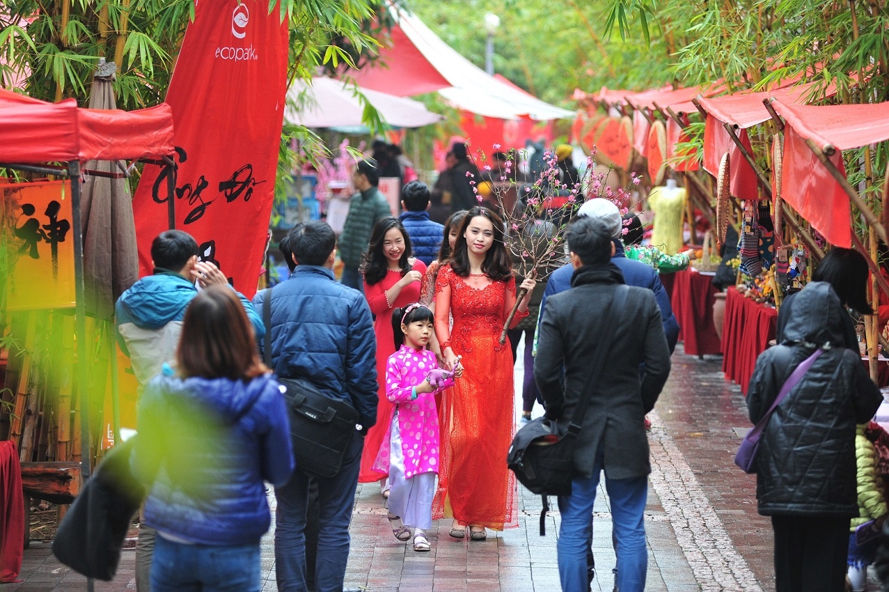 Cho phien ngay giap Tet anh 3