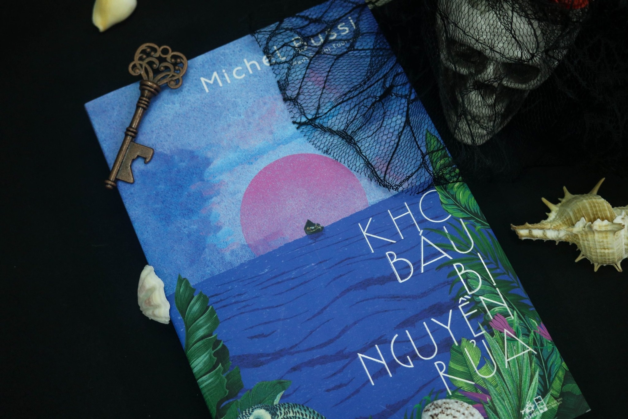 Michel Bussi- ong hoang duong dai cua trinh tham Phap anh 3