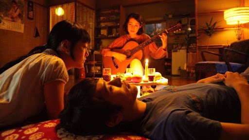 Cac nha van chau A viet gi ve tuoi tre? hinh anh