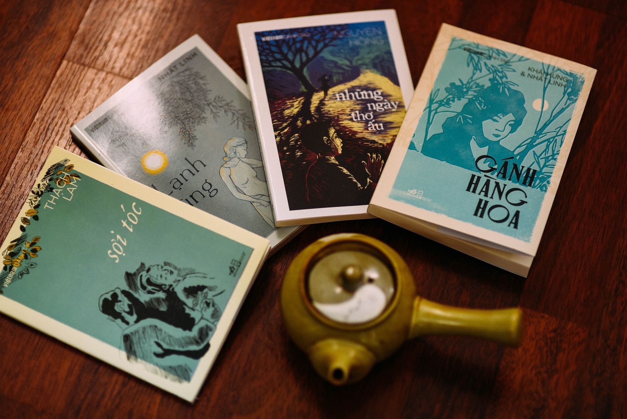 'Khoi phuc dien mao van hoc mot thoi' hinh anh