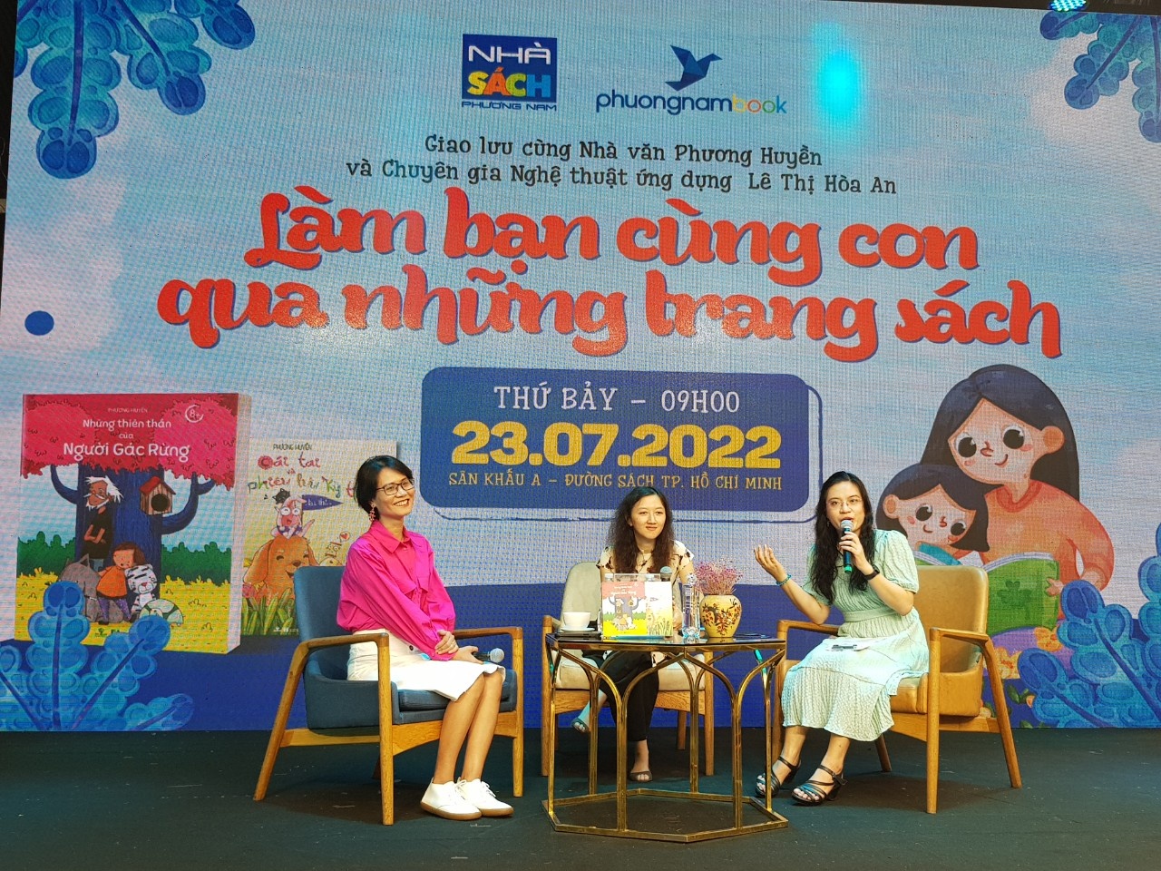 Lam ban cung con qua trang sach anh 1