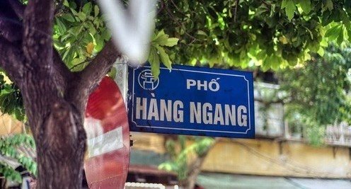 Pho co dat ten theo mat hang ban, tai sao lai co ten pho Hang Ngang? hinh anh