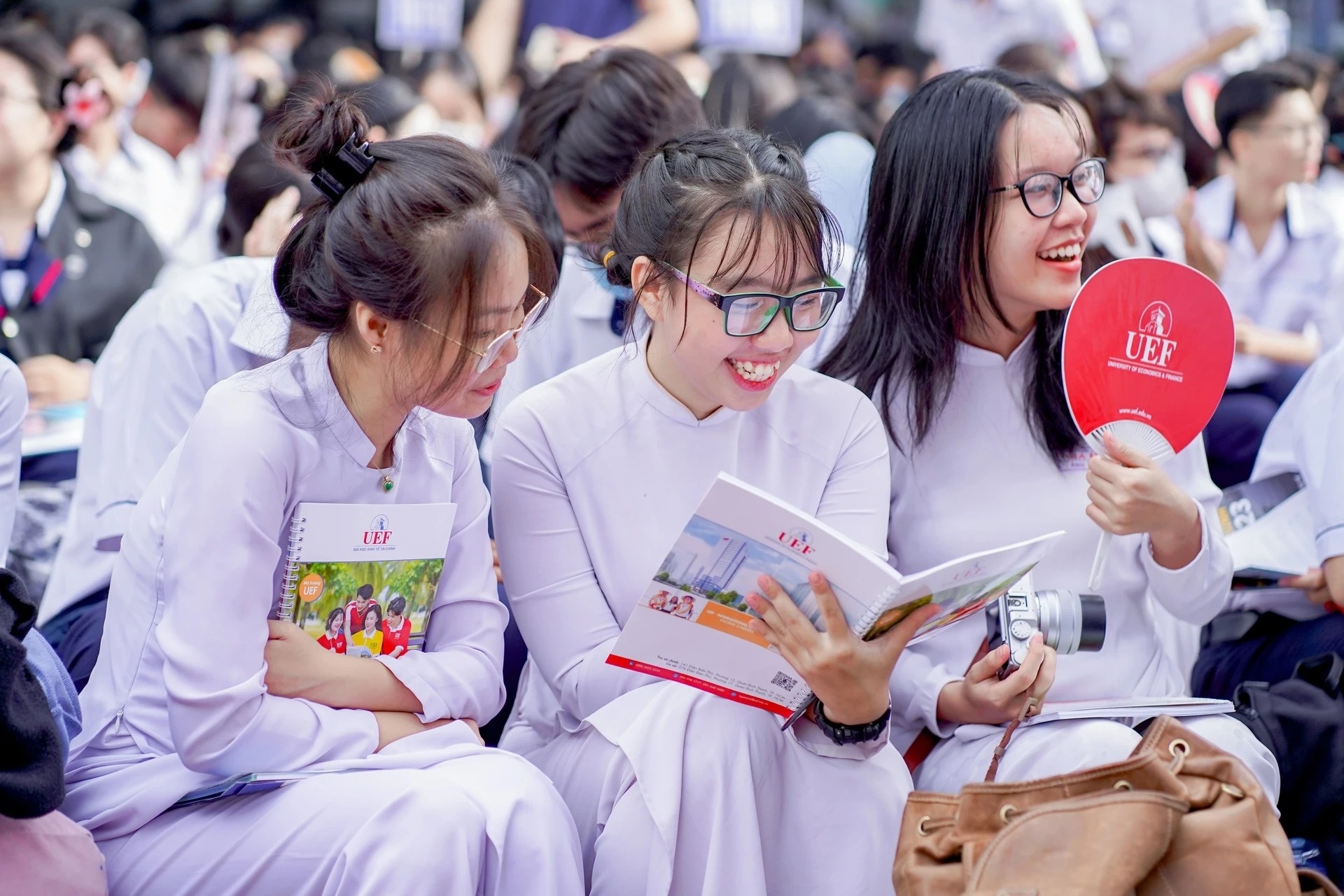 Dau tu co lai nhat hinh anh