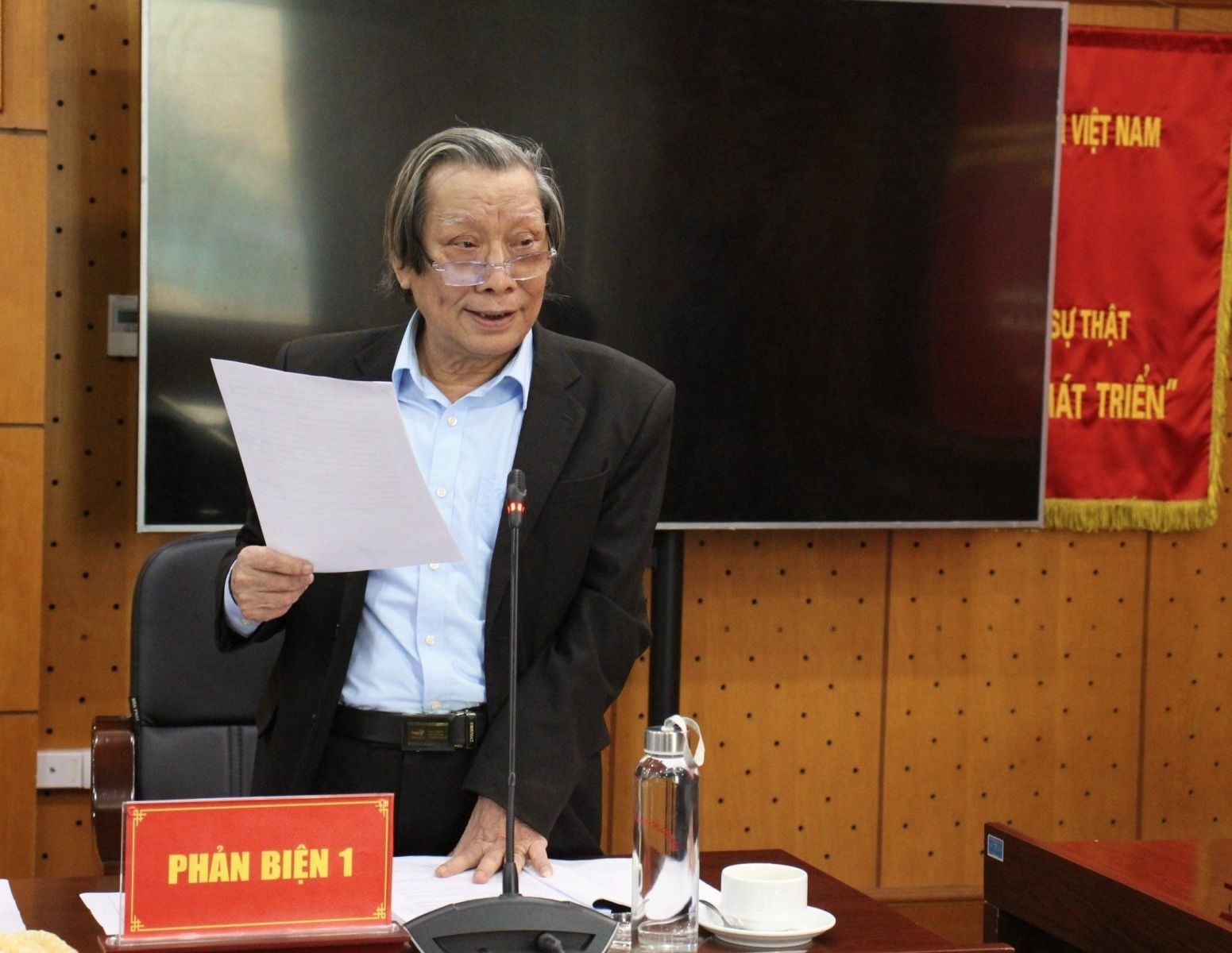 Su nghiep cong lap anh 2