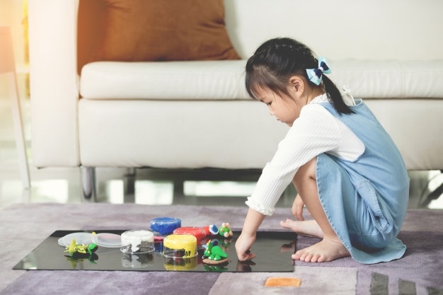 Ganh nang cua cac bac cha me co con tu ky hinh anh