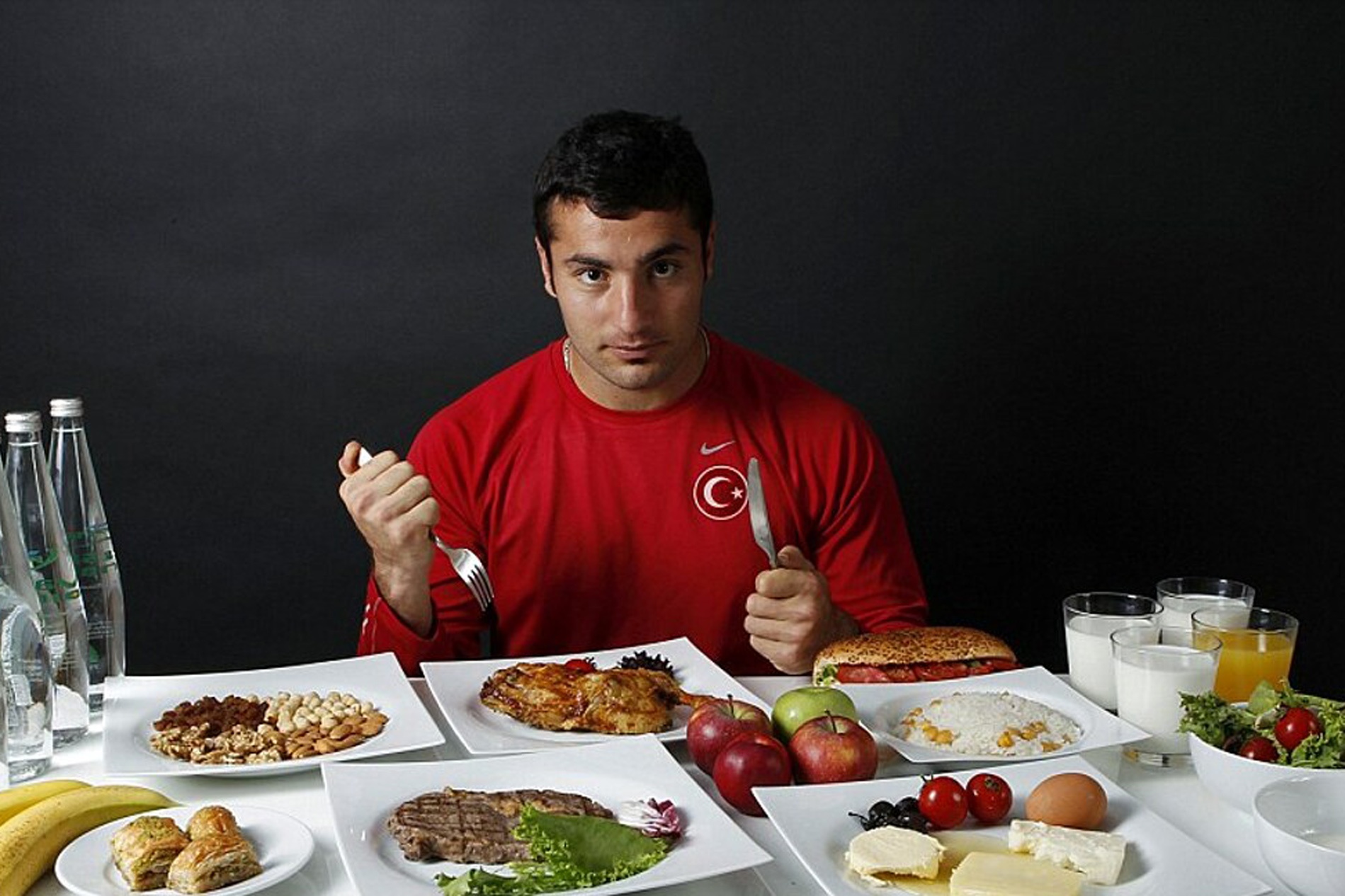 Diem tuong dong thu vi giua am thuc va the thao hinh anh