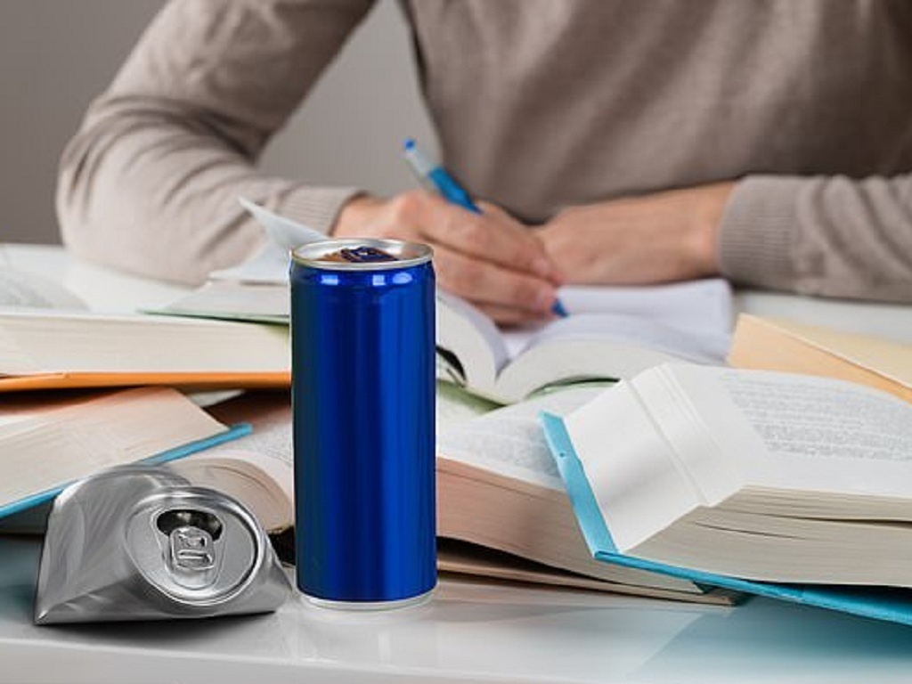 Nuoc tang luc se gam nham co the ban tu ben trong hinh anh