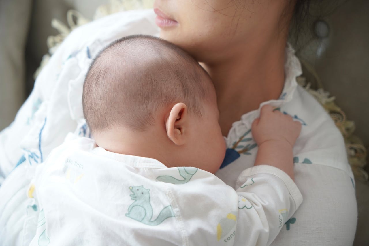 Dong luc giup vuot qua cuc nhoc khi nuoi con hinh anh