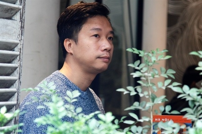 Ca tinh cua tac gia khien tan van hap dan hon hinh anh