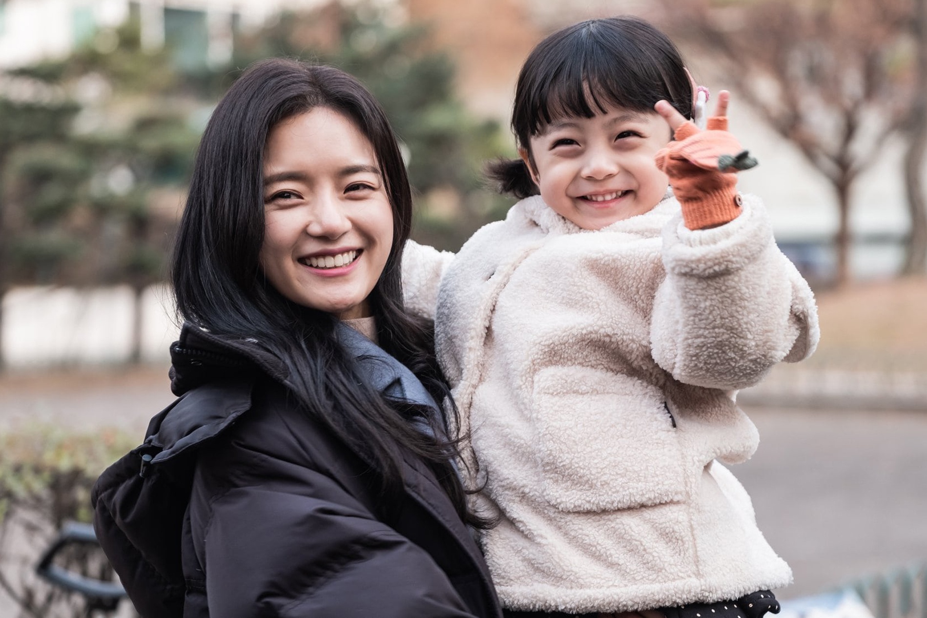 Vun dap tinh cam voi con rieng cua nua kia hinh anh