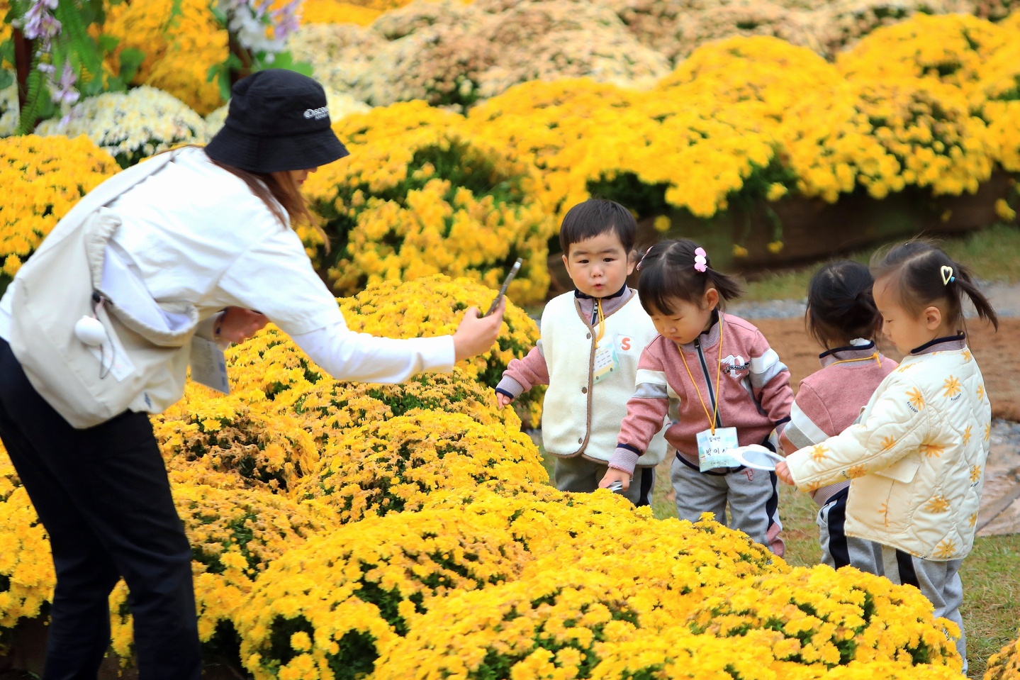 Ap luc cua cha me hien dai o Han Quoc hinh anh