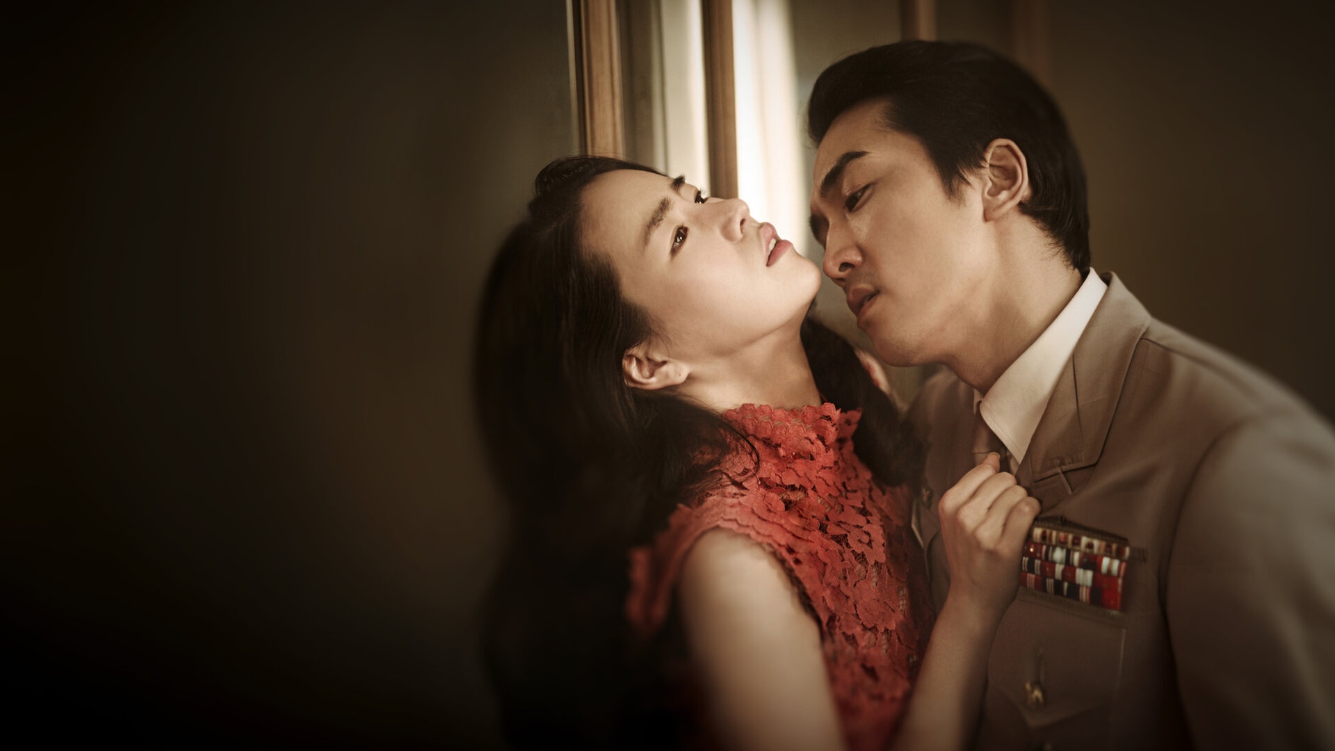 Vi sao 'ngoai tinh' ngay cang bat tri? hinh anh