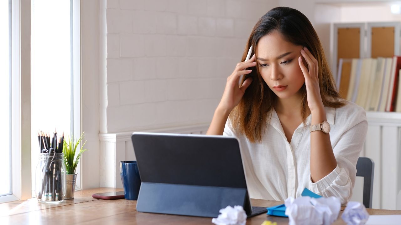 Điều khiến các nhân sự trẻ tuổi phải 'bỏ của chạy lấy người'