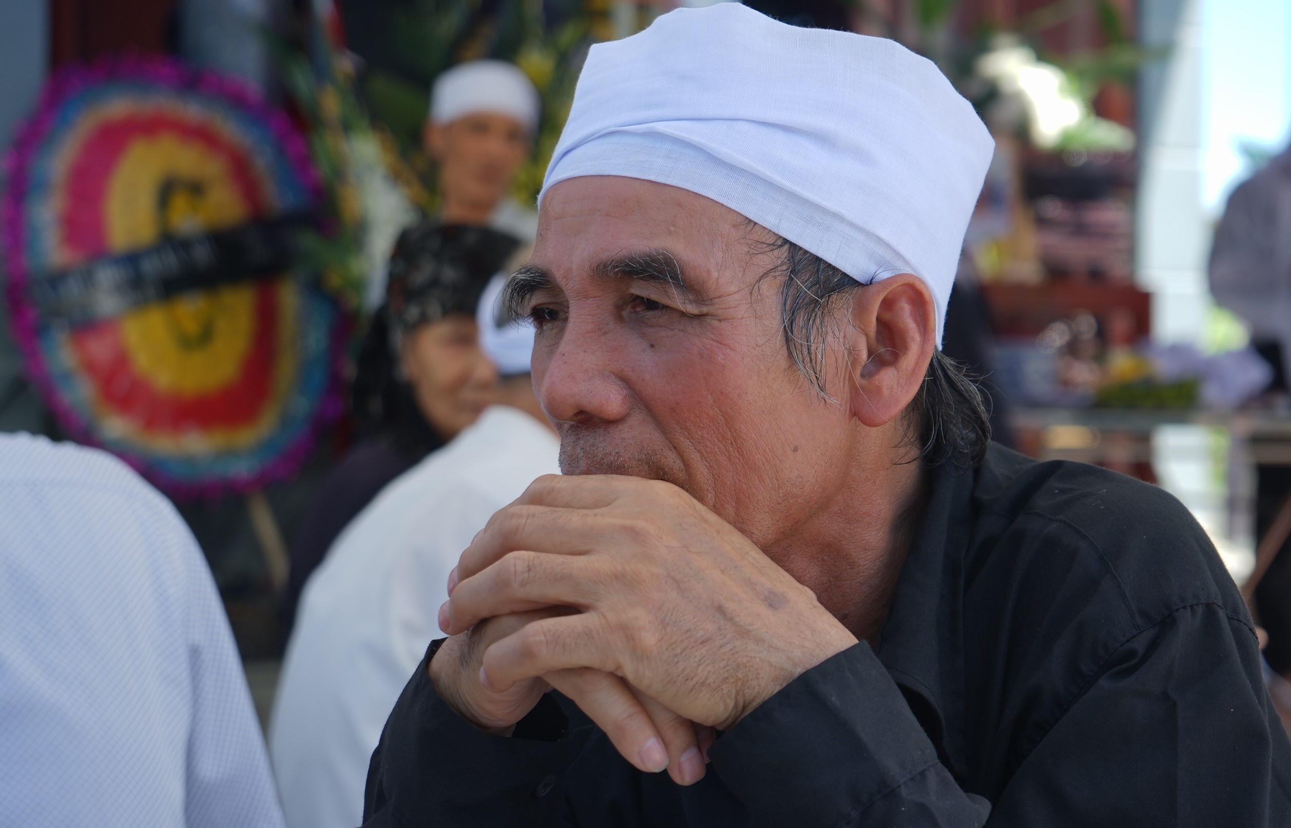 4 ba chau bi sat hai anh 2